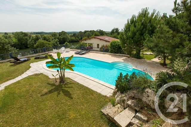 maison à vendre - 10 pièces - 239.81 m2 - RAY SUR SAONE - 70 - FRANCHE-COMTE - Century 21 Est Agence