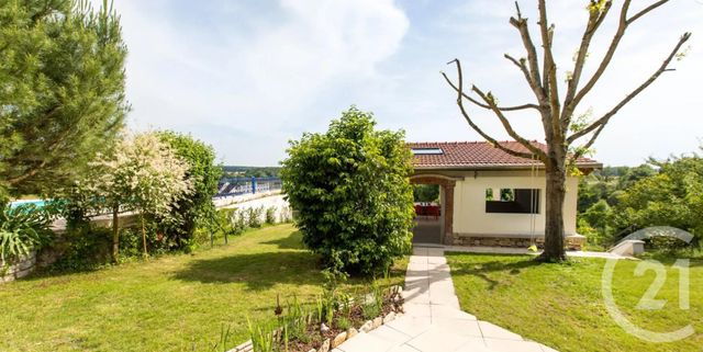 Afficher la photo en grand maison à vendre - 10 pièces - 239.81 m2 - RAY SUR SAONE - 70 - FRANCHE-COMTE - Century 21 Est Agence