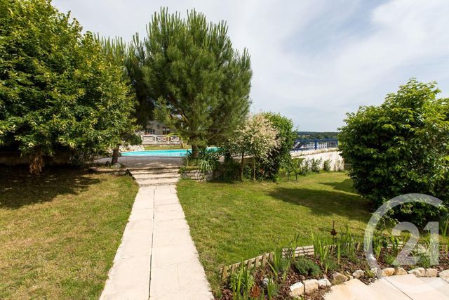 Afficher la photo en grand maison à vendre - 10 pièces - 239.81 m2 - RAY SUR SAONE - 70 - FRANCHE-COMTE - Century 21 Est Agence