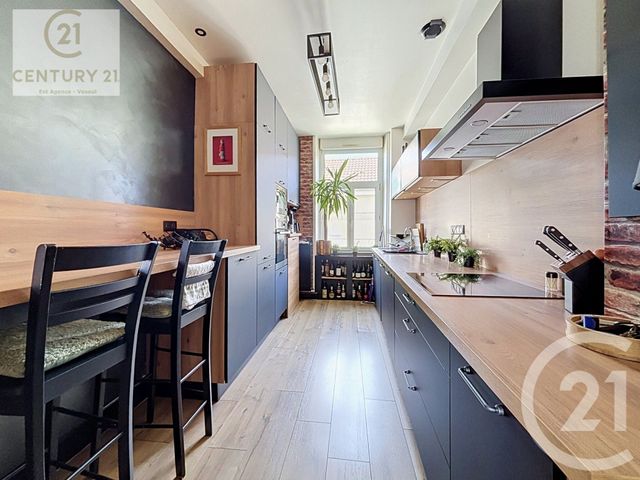 Appartement F4 à vendre - 4 pièces - 93.29 m2 - VESOUL - 70 - FRANCHE-COMTE - Century 21 Est Agence
