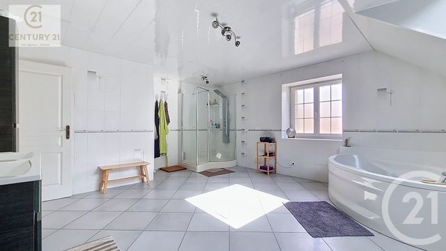maison à vendre - 8 pièces - 227.0 m2 - GRATTERY - 70 - FRANCHE-COMTE - Century 21 Est Agence