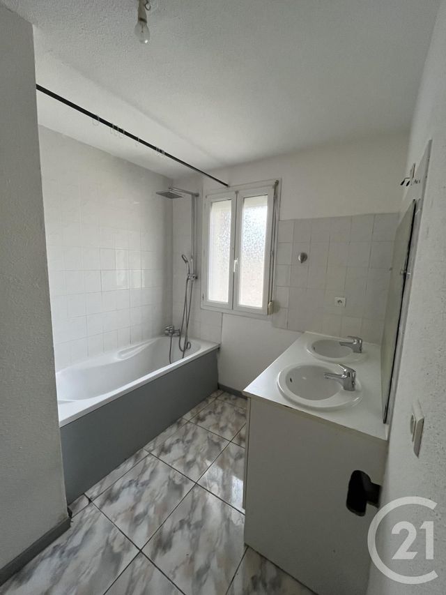 Afficher la photo en grand maison à vendre - 5 pièces - 90.66 m2 - VESOUL - 70 - FRANCHE-COMTE - Century 21 Est Agence