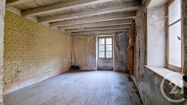 maison à vendre - 5 pièces - 170.0 m2 - COMBEAUFONTAINE - 70 - FRANCHE-COMTE - Century 21 Est Agence