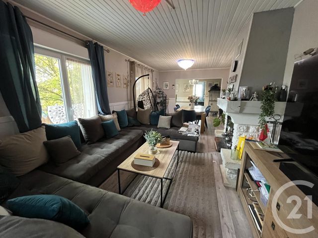 maison à vendre - 7 pièces - 147.71 m2 - VESOUL - 70 - FRANCHE-COMTE - Century 21 Est Agence