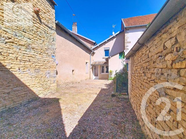 maison à vendre - 4 pièces - 98.67 m2 - SCEY SUR SAONE ET ST ALBIN - 70 - FRANCHE-COMTE - Century 21 Est Agence
