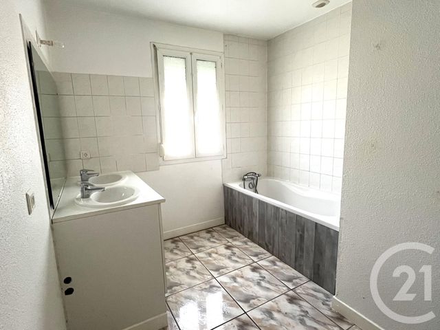 maison à vendre - 5 pièces - 90.66 m2 - VESOUL - 70 - FRANCHE-COMTE - Century 21 Est Agence