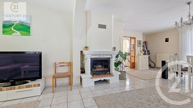 maison à vendre - 8 pièces - 180.6 m2 - ECHENOZ LA MELINE - 70 - FRANCHE-COMTE - Century 21 Est Agence