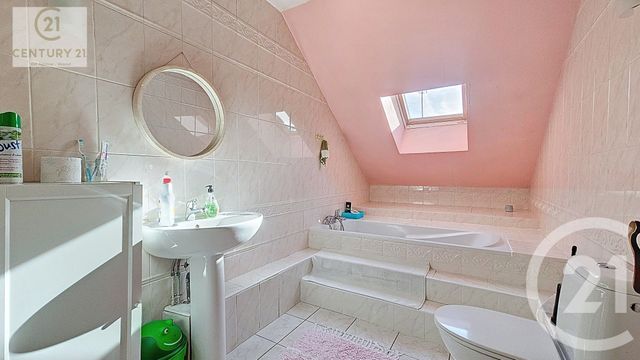 maison à vendre - 8 pièces - 180.6 m2 - ECHENOZ LA MELINE - 70 - FRANCHE-COMTE - Century 21 Est Agence