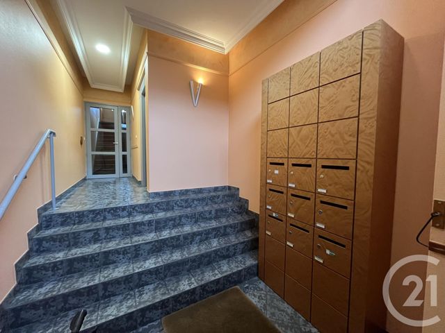 Appartement F2 à vendre - 2 pièces - 48.71 m2 - VESOUL - 70 - FRANCHE-COMTE - Century 21 Est Agence