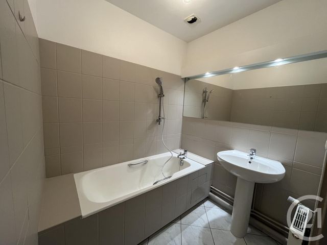 Appartement F2 à vendre - 2 pièces - 48.71 m2 - VESOUL - 70 - FRANCHE-COMTE - Century 21 Est Agence