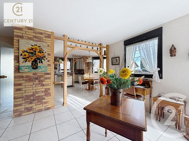 maison à vendre - 5 pièces - 141.6 m2 - VAIVRE ET MONTOILLE - 70 - FRANCHE-COMTE - Century 21 Est Agence