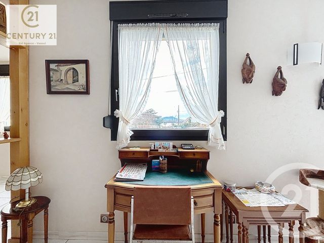 maison à vendre - 5 pièces - 141.6 m2 - VAIVRE ET MONTOILLE - 70 - FRANCHE-COMTE - Century 21 Est Agence