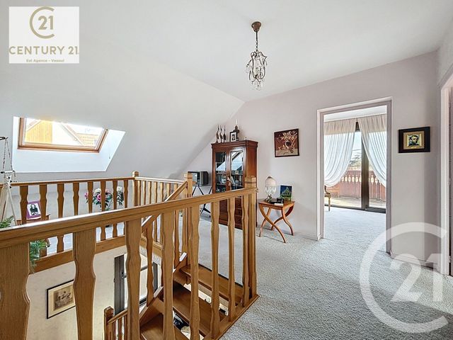 maison à vendre - 5 pièces - 141.6 m2 - VAIVRE ET MONTOILLE - 70 - FRANCHE-COMTE - Century 21 Est Agence