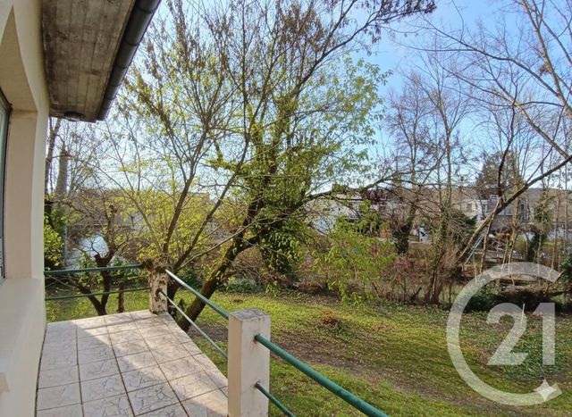 maison à vendre - 6 pièces - 118.0 m2 - VESOUL - 70 - FRANCHE-COMTE - Century 21 Est Agence