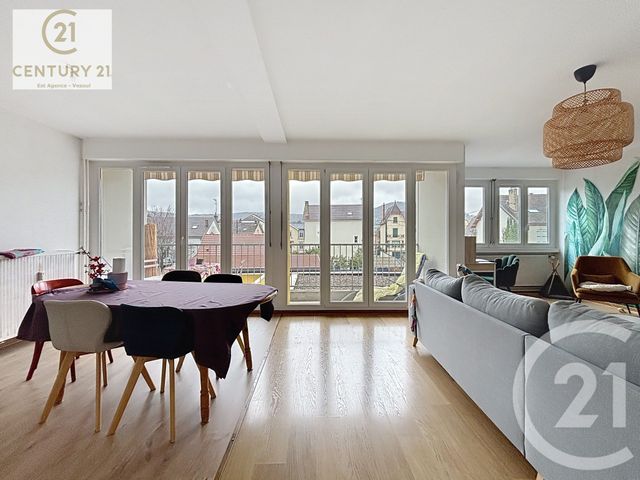 Appartement F5 à vendre - 5 pièces - 95.6 m2 - VESOUL - 70 - FRANCHE-COMTE - Century 21 Est Agence