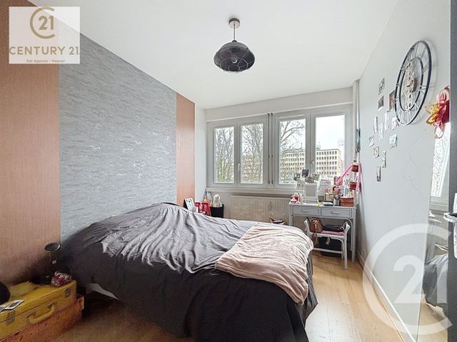 Appartement F5 à vendre - 5 pièces - 95.6 m2 - VESOUL - 70 - FRANCHE-COMTE - Century 21 Est Agence