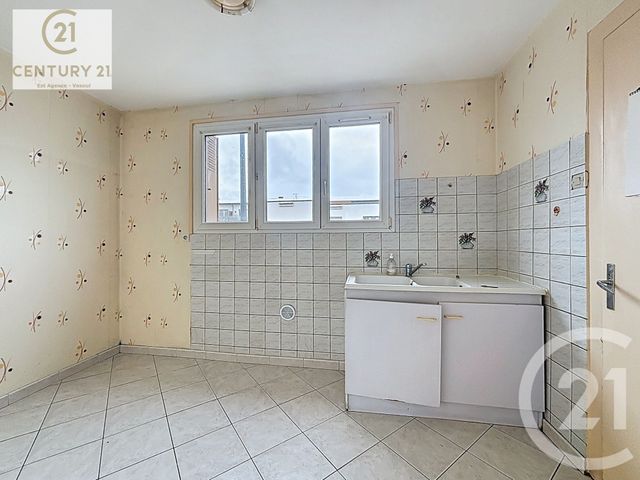 maison à vendre - 5 pièces - 79.97 m2 - VESOUL - 70 - FRANCHE-COMTE - Century 21 Est Agence