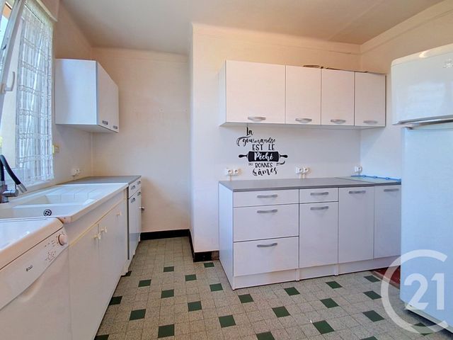 maison à vendre - 7 pièces - 121.0 m2 - VESOUL - 70 - FRANCHE-COMTE - Century 21 Est Agence
