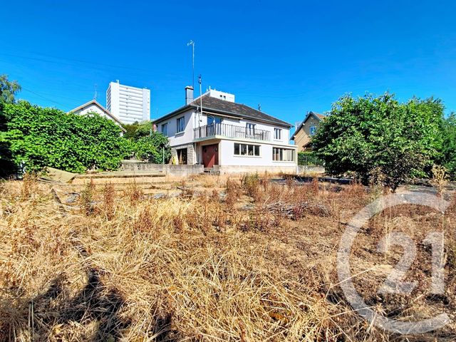 maison à vendre - 7 pièces - 121.0 m2 - VESOUL - 70 - FRANCHE-COMTE - Century 21 Est Agence