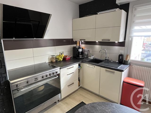 Appartement F5 à vendre - 4 pièces - 95.83 m2 - VESOUL - 70 - FRANCHE-COMTE - Century 21 Est Agence