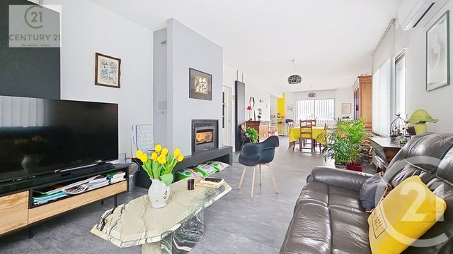 maison à vendre - 8 pièces - 155.09 m2 - VESOUL - 70 - FRANCHE-COMTE - Century 21 Est Agence