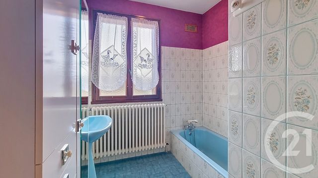 maison à vendre - 5 pièces - 88.42 m2 - POLAINCOURT ET CLAIREFONTAINE - 70 - FRANCHE-COMTE - Century 21 Est Agence