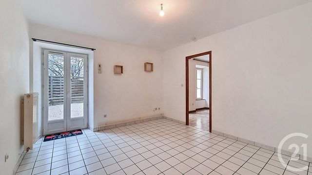 Appartement F2 à vendre - 2 pièces - 47.02 m2 - VESOUL - 70 - FRANCHE-COMTE - Century 21 Est Agence