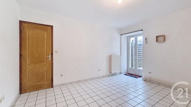 Appartement F2 à vendre - 2 pièces - 47.02 m2 - VESOUL - 70 - FRANCHE-COMTE - Century 21 Est Agence