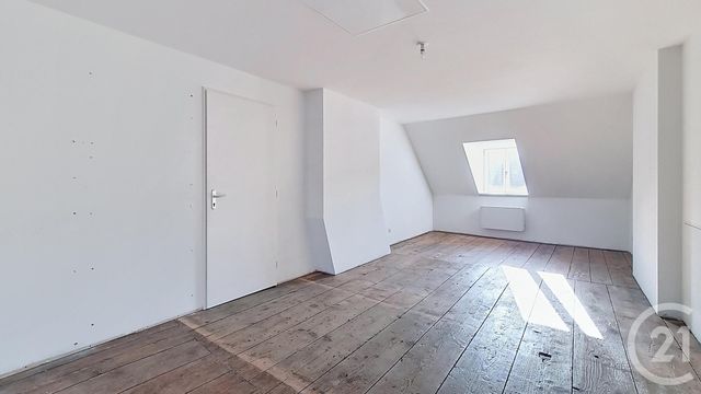 Appartement F7 à vendre - 7 pièces - 180.0 m2 - VESOUL - 70 - FRANCHE-COMTE - Century 21 Est Agence