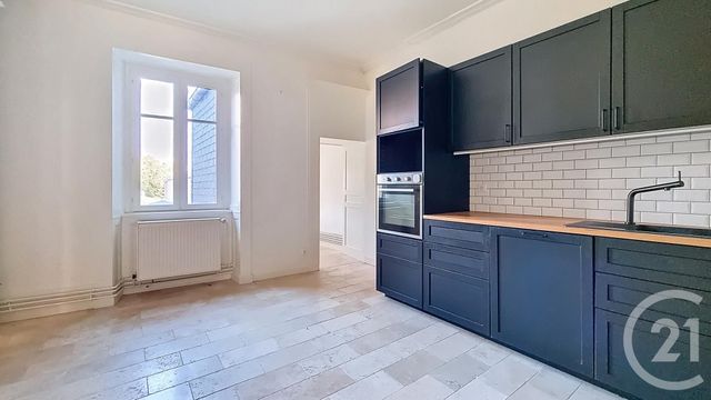 Appartement F7 à vendre - 7 pièces - 180.0 m2 - VESOUL - 70 - FRANCHE-COMTE - Century 21 Est Agence