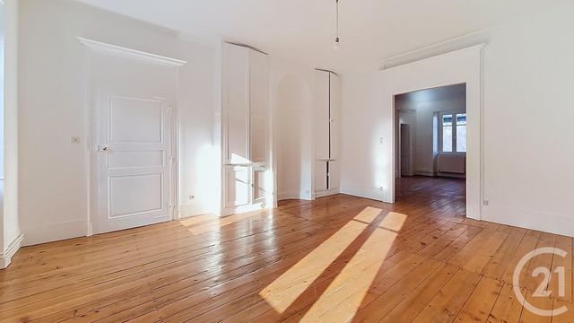 Appartement F7 à vendre - 7 pièces - 180.0 m2 - VESOUL - 70 - FRANCHE-COMTE - Century 21 Est Agence