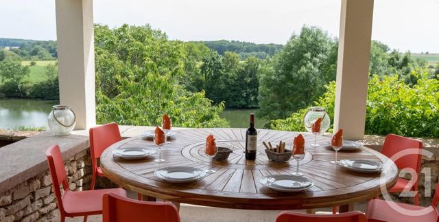 maison à vendre - 10 pièces - 239.81 m2 - RAY SUR SAONE - 70 - FRANCHE-COMTE - Century 21 Est Agence