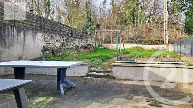 maison à vendre - 6 pièces - 173.38 m2 - TRAVES - 70 - FRANCHE-COMTE - Century 21 Est Agence