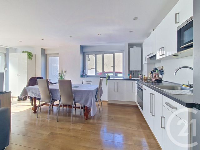 maison à vendre - 6 pièces - 135.0 m2 - VESOUL - 70 - FRANCHE-COMTE - Century 21 Est Agence