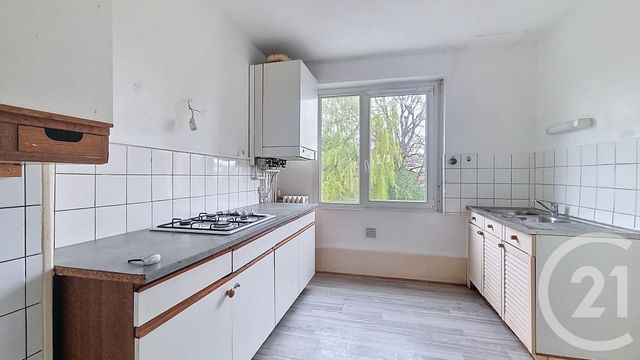Appartement F3 à vendre - 3 pièces - 64.0 m2 - VESOUL - 70 - FRANCHE-COMTE - Century 21 Est Agence