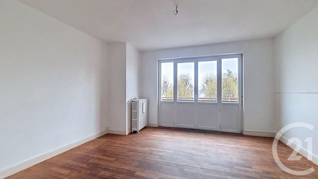 Appartement F3 à vendre - 3 pièces - 64.0 m2 - VESOUL - 70 - FRANCHE-COMTE - Century 21 Est Agence