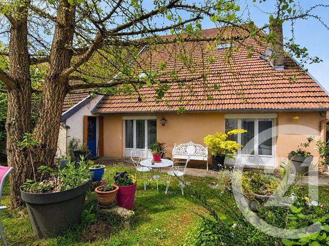 maison à vendre - 10 pièces - 273.0 m2 - FERRIERES LES SCEY - 70 - FRANCHE-COMTE - Century 21 Est Agence