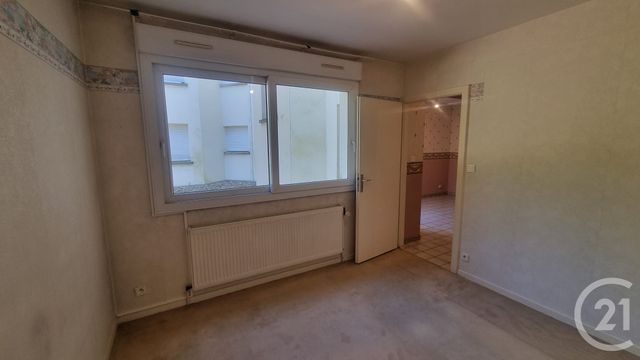 Appartement F1 à vendre - 2 pièces - 30.28 m2 - VESOUL - 70 - FRANCHE-COMTE - Century 21 Est Agence