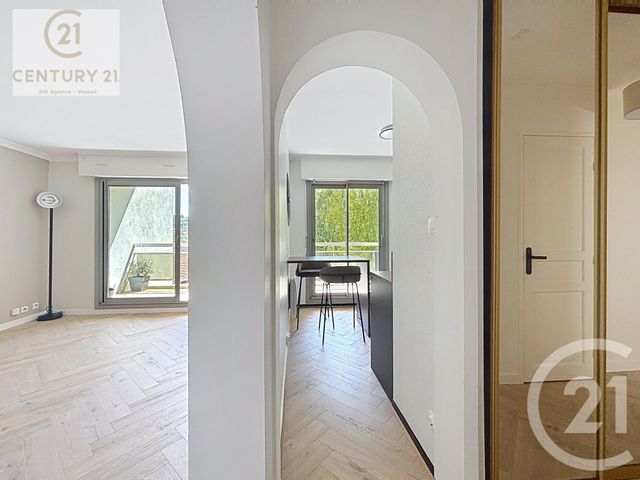 Appartement F2 à vendre - 2 pièces - 47.98 m2 - VESOUL - 70 - FRANCHE-COMTE - Century 21 Est Agence