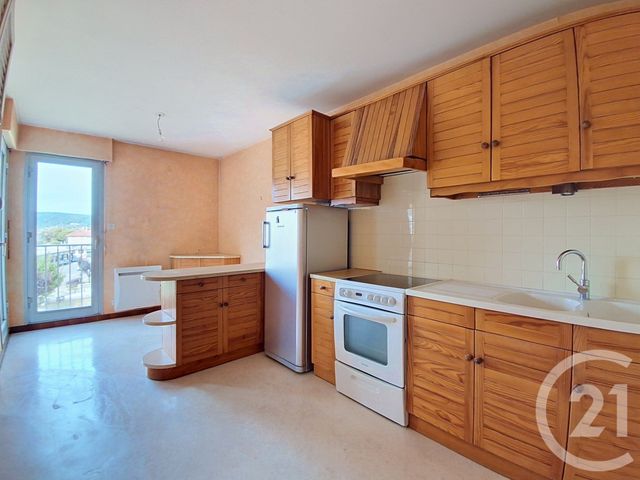 Appartement F4 à vendre - 4 pièces - 94.0 m2 - VESOUL - 70 - FRANCHE-COMTE - Century 21 Est Agence
