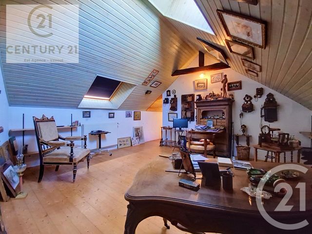 maison à vendre - 8 pièces - 169.0 m2 - VESOUL - 70 - FRANCHE-COMTE - Century 21 Est Agence