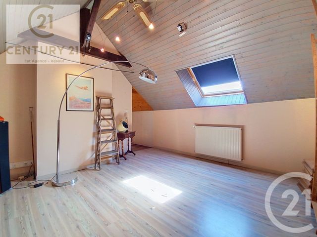 maison à vendre - 8 pièces - 169.0 m2 - VESOUL - 70 - FRANCHE-COMTE - Century 21 Est Agence