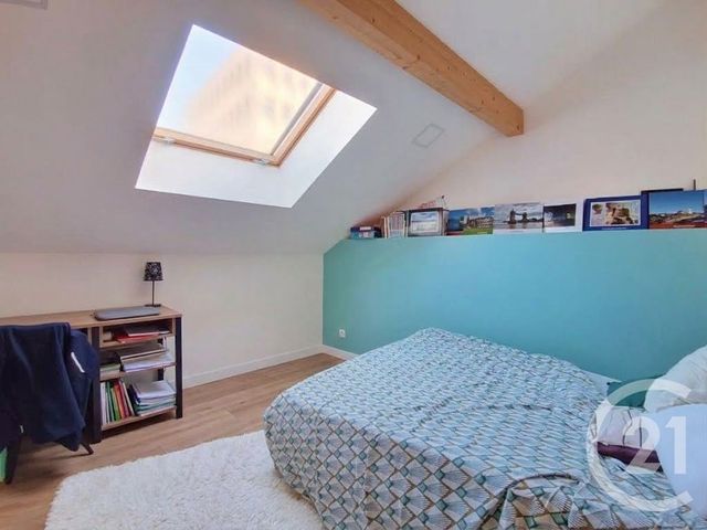 Appartement T3 à vendre - 3 pièces - 69.49 m2 - VESOUL - 70 - FRANCHE-COMTE - Century 21 Est Agence