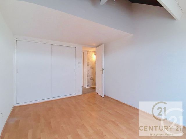 Appartement F6 à vendre - 6 pièces - 106.69 m2 - VESOUL - 70 - FRANCHE-COMTE - Century 21 Est Agence