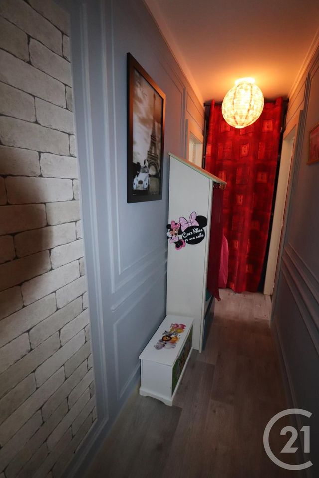 Afficher la photo en grand Appartement F5 à vendre - 5 pièces - 99.13 m2 - QUINCEY - 70 - FRANCHE-COMTE - Century 21 Est Agence