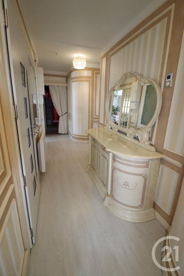 Afficher la photo en grand Appartement F5 à vendre - 5 pièces - 99.13 m2 - QUINCEY - 70 - FRANCHE-COMTE - Century 21 Est Agence