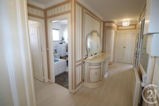 Afficher la photo en grand Appartement F5 à vendre - 5 pièces - 99.13 m2 - QUINCEY - 70 - FRANCHE-COMTE - Century 21 Est Agence