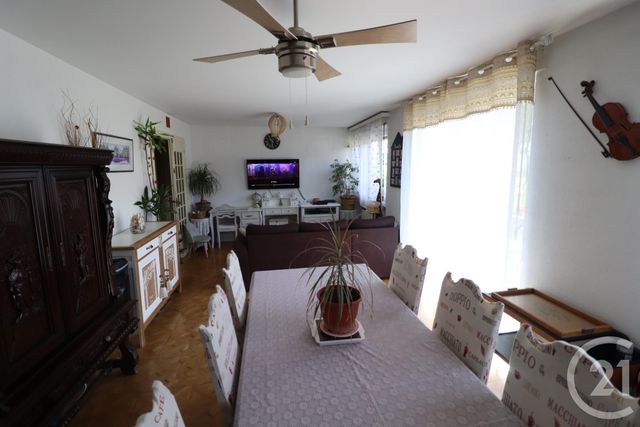 Afficher la photo en grand Appartement F5 à vendre - 5 pièces - 99.13 m2 - QUINCEY - 70 - FRANCHE-COMTE - Century 21 Est Agence