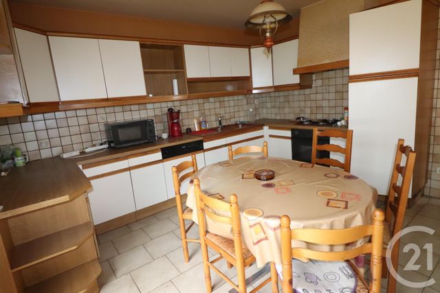maison à vendre - 6 pièces - 110.0 m2 - VAIVRE ET MONTOILLE - 70 - FRANCHE-COMTE - Century 21 Est Agence maison à vendre - 6 pièces - 110.0 m2 - VAIVRE ET MONTOILLE - 70 - FRANCHE-COMTE - Century 21 Est Agence