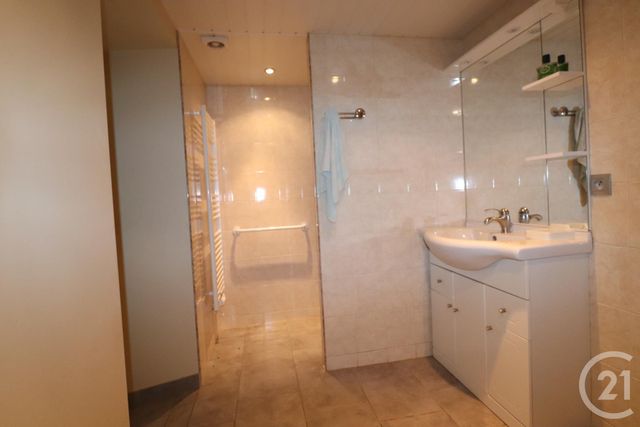 Afficher la photo en grand maison à vendre - 5 pièces - 151.38 m2 - COMBEAUFONTAINE - 70 - FRANCHE-COMTE - Century 21 Est Agence